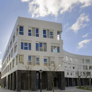 irenaz-vitoria-apartamentos.bilbaohotelsspain.com/