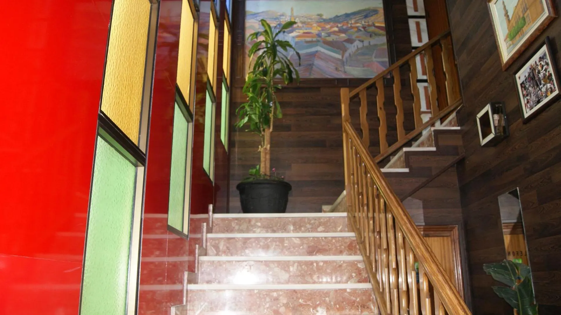 Hotel Vazquez Diaz Nerva